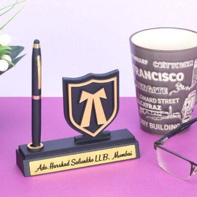 Personalized Desktop Item
